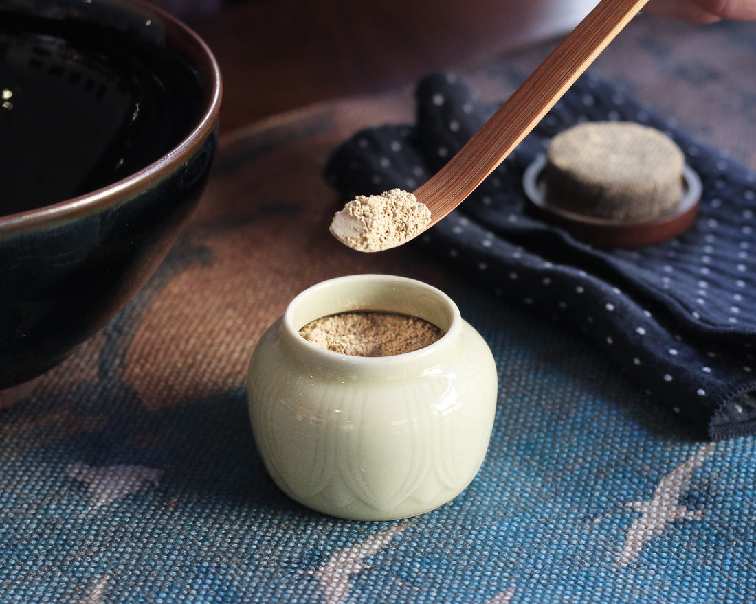 Tè bianco Yueguangbai in polvere