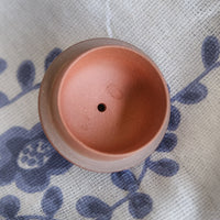 Tripod 三足水平 - Yixing Teapot - Eastern Leaves
